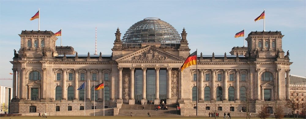 Berlin: Reichstag with flags