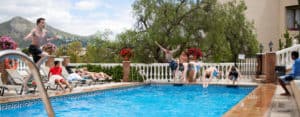 Malaga Boys diving in pool