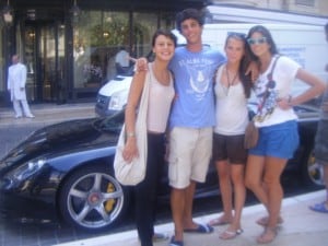 Antibes Teens: Charlotte Selfies in front of cars