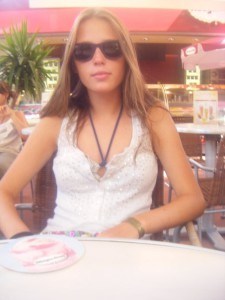 Antibes Teens: Charlotte